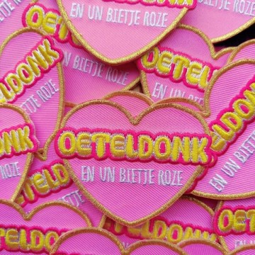 Oeteldonk en un bietje roze Embleem De Durskes