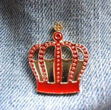 Pin Pins Kroontje Rood