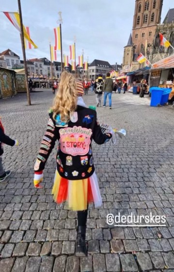 Story rugembleem  | Roze rugembleem 