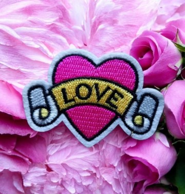 Tattoo Hart Love Embleem