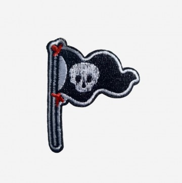 Zeerover Vlag Embleem   6,5 x 5,5 CM